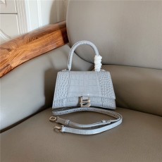 [premium] B 발렌*** 아워글래스 탑 핸들백 악어무늬